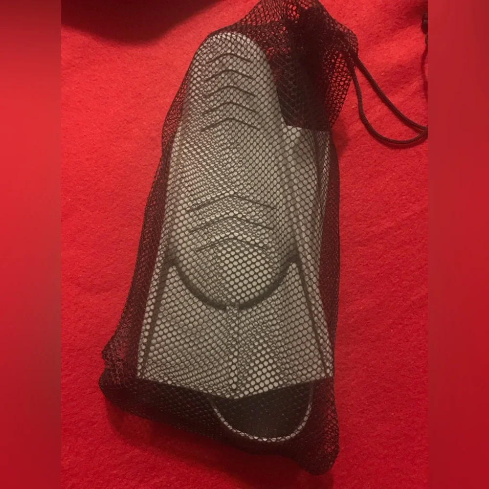 NWOT Silicone Flippers